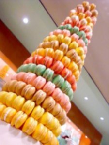 macaron-tower-colourful