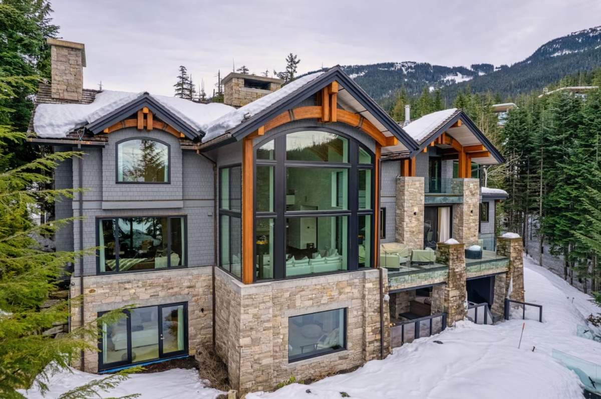 Altitude Retreat luxury chalet rental whistler