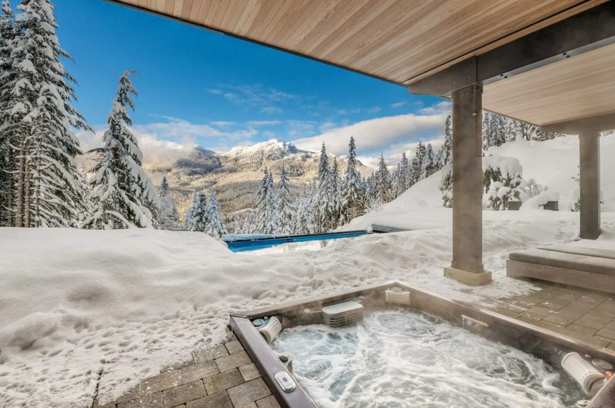 Chalet La Forja Luxury Chalet vacation rental whistler